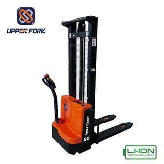 2ton stacker kompletament elettriku